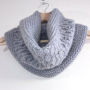 Betsey Johnson Cozy Knit Scarf w/ Pearls Boho Feminine  One Size